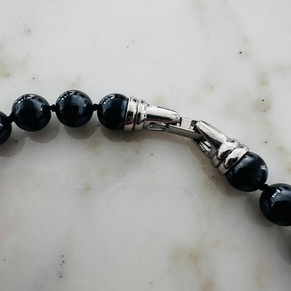 Hematite Perl Bead Necklace-Polished Gunmetal Gray Stones, Classic Style - Picture 3 of 9